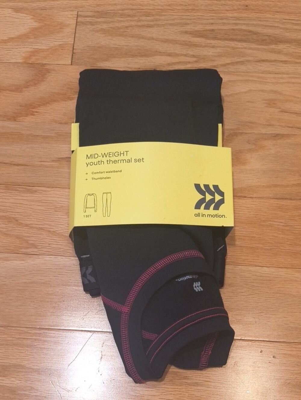 all in motion Black Thermal Set Pink Stitching Youth Size 8 NWT